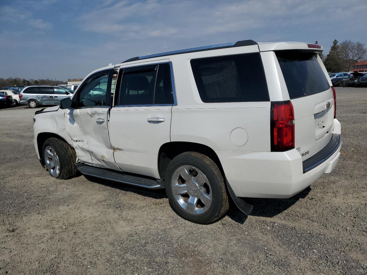 2017 CHEVROLET TAHOE K150 - Фото 2