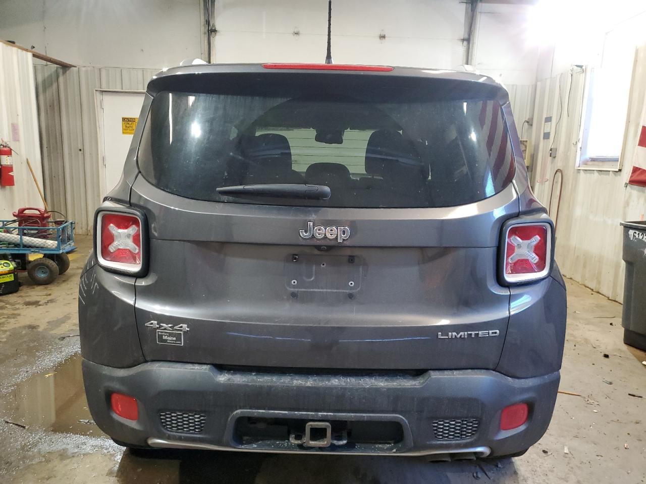 2017 JEEP RENEGADE L - Image 6