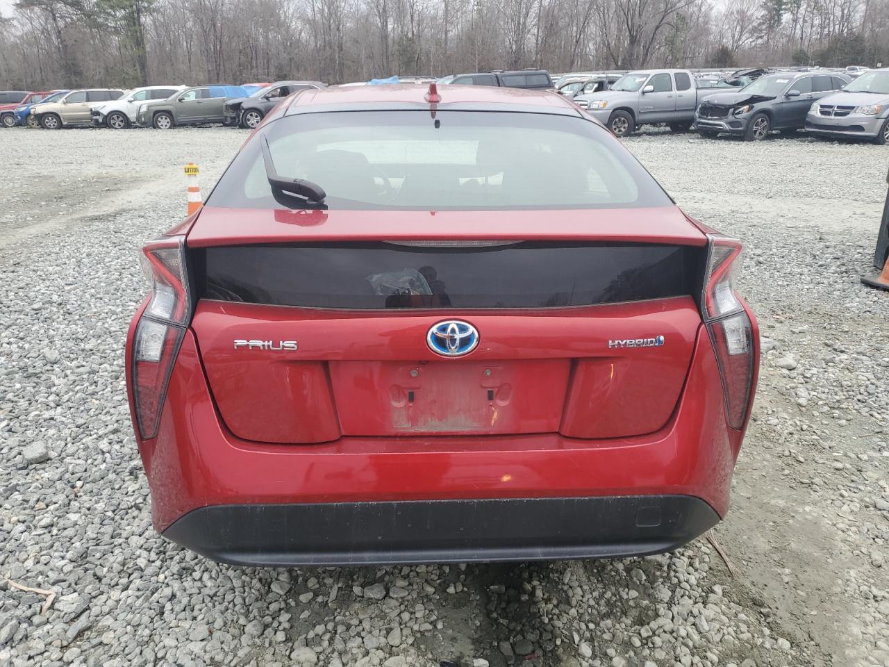 2016 TOYOTA PRIUS - Image 6