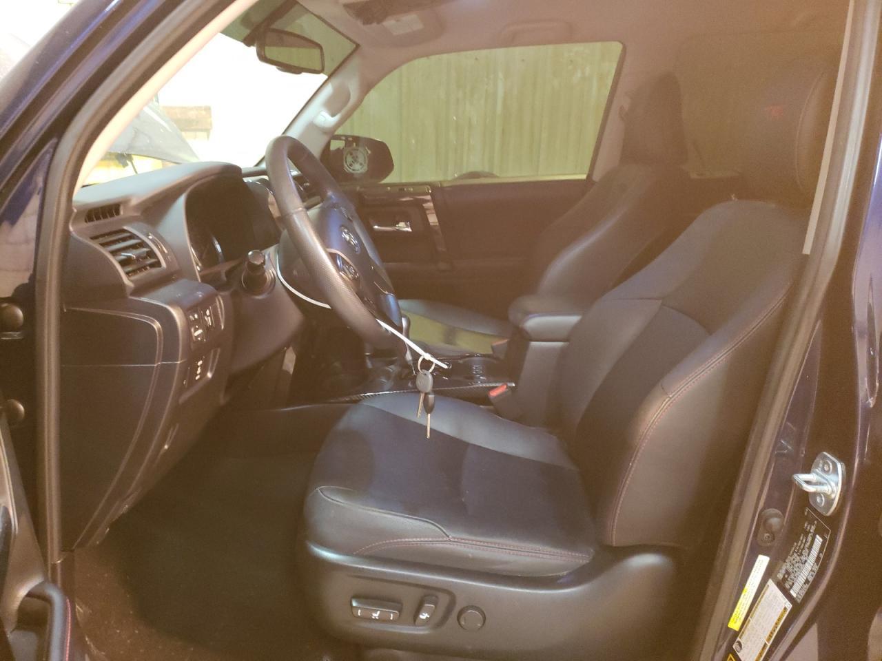 2019 TOYOTA 4RUNNER SR - Фото 7