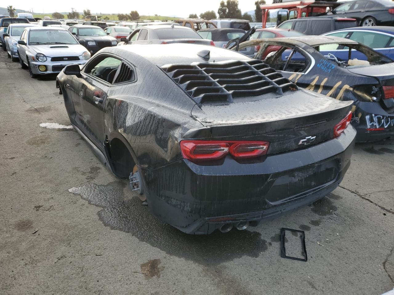 2021 CHEVROLET CAMARO LZ - Image 2
