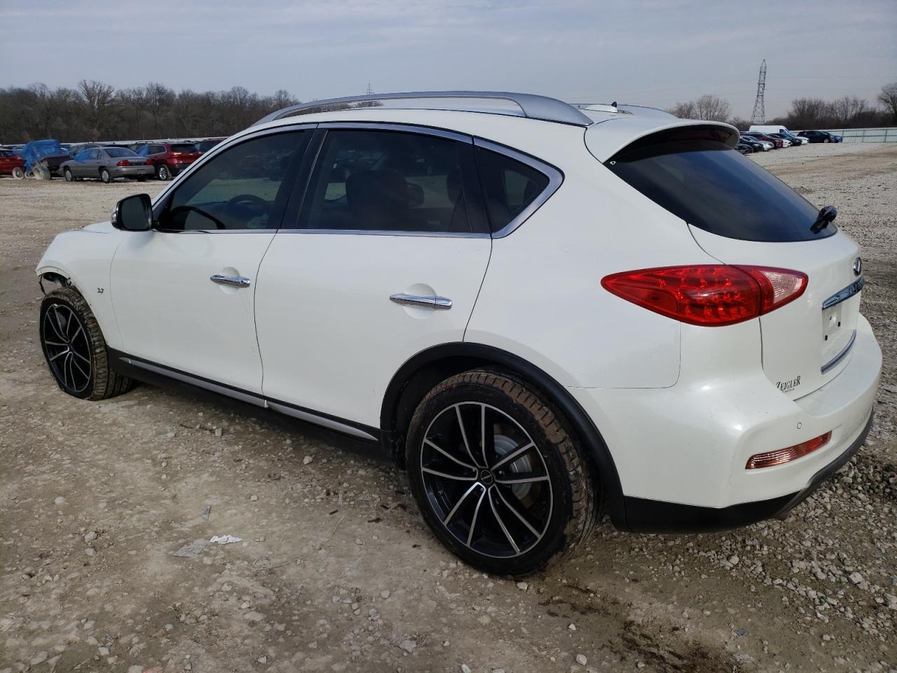 2016 INFINITI QX50 - Фото 2