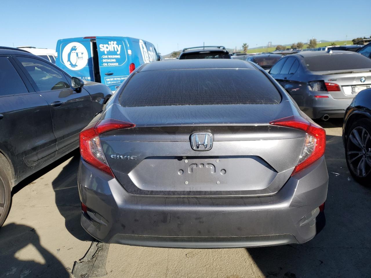 2016 HONDA CIVIC LX - Image 6