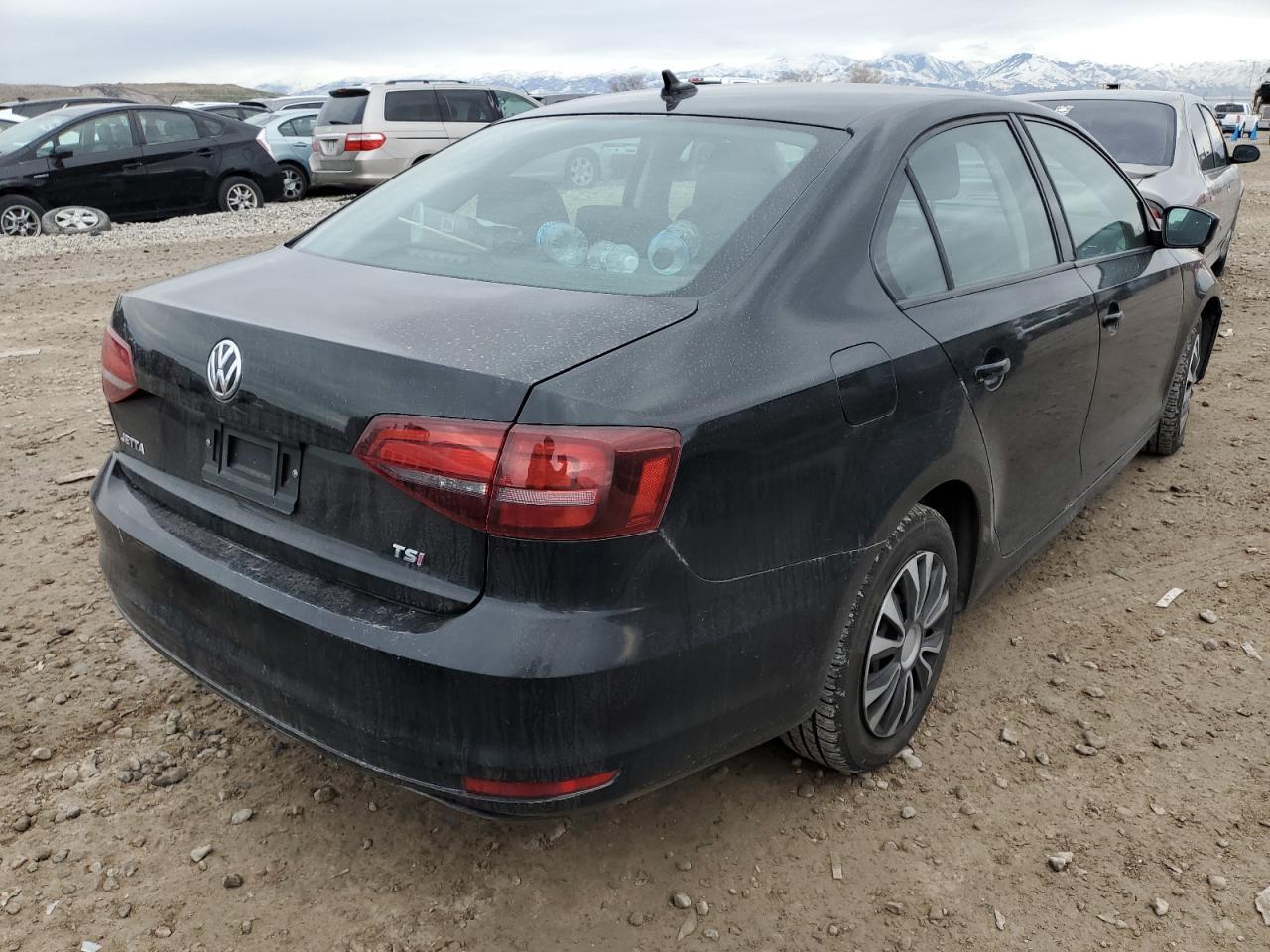 2016 VOLKSWAGEN JETTA S - Image 3