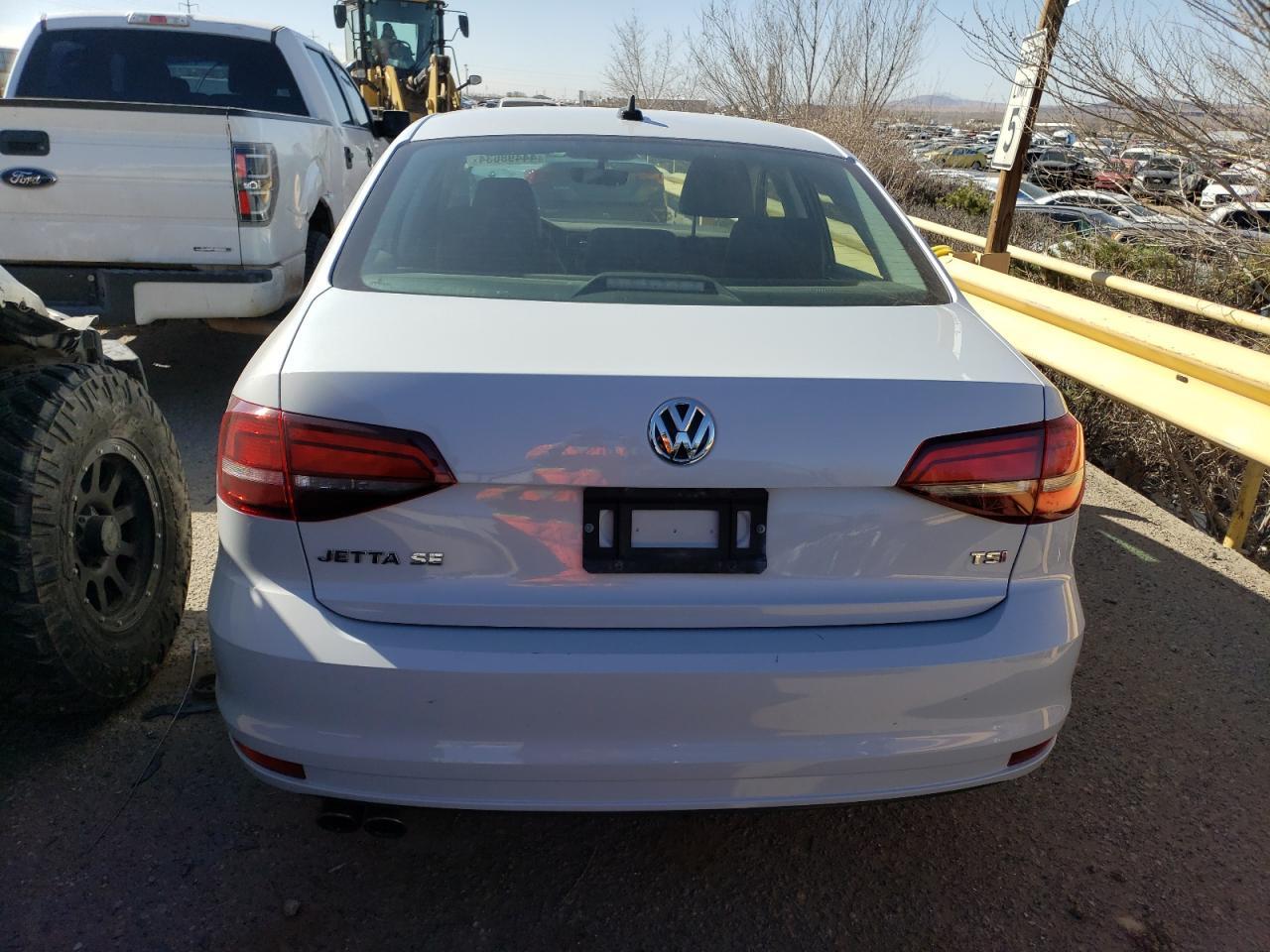 2017 VOLKSWAGEN JETTA SE - Фото 6