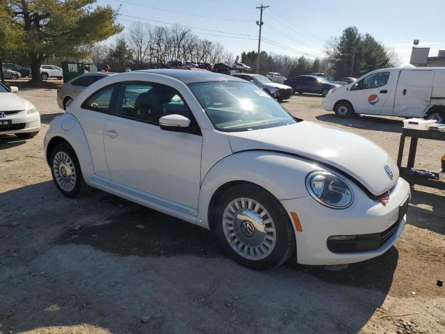 2013 Volkswagen Beetle - Фото 4