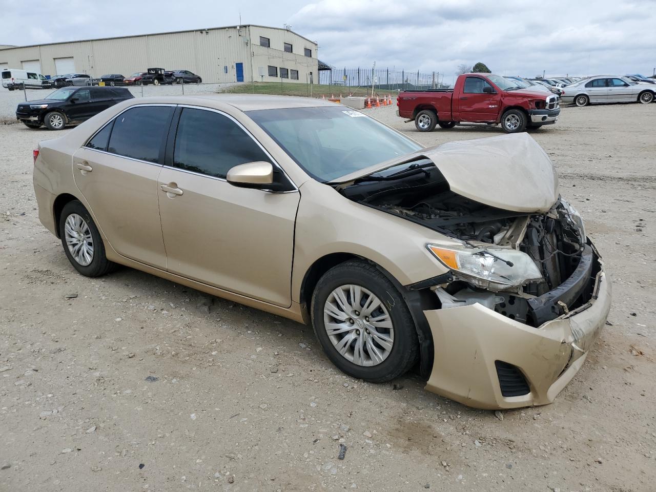 2012 TOYOTA CAMRY BASE - Фото 4