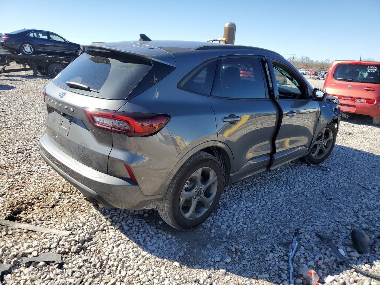 2023 FORD ESCAPE ST - Image 3