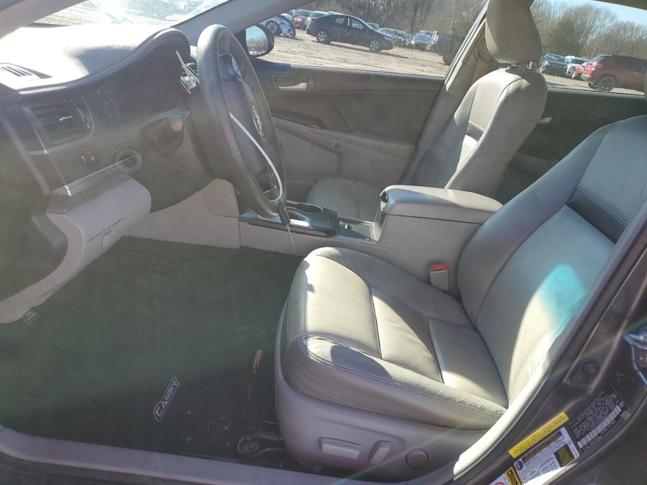 2014 TOYOTA CAMRY L - Image 7