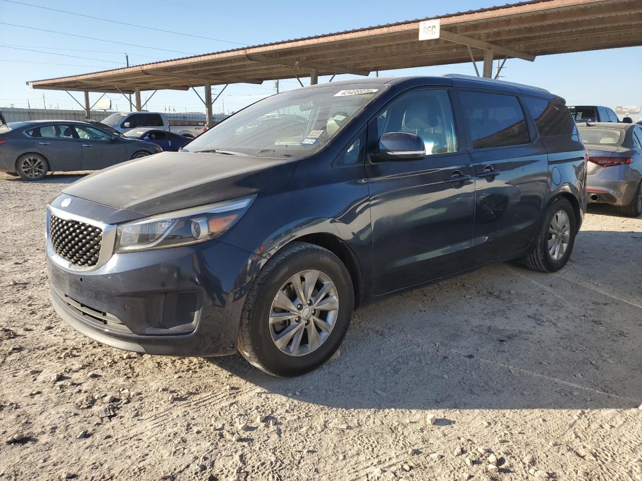 2017 KIA SEDONA LX
