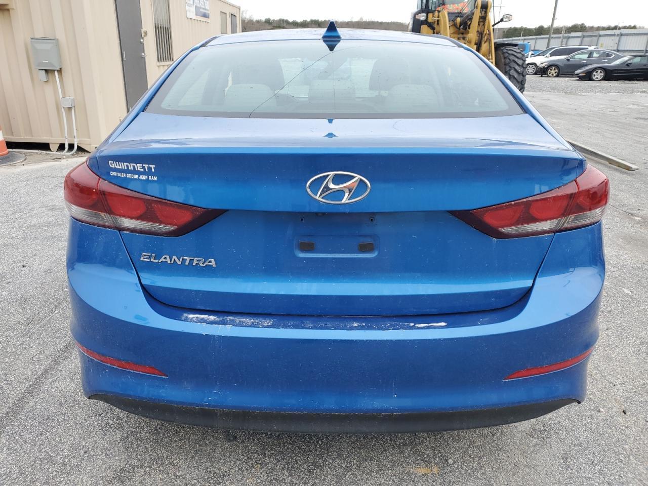 2017 HYUNDAI ELANTRA SE - Фото 6