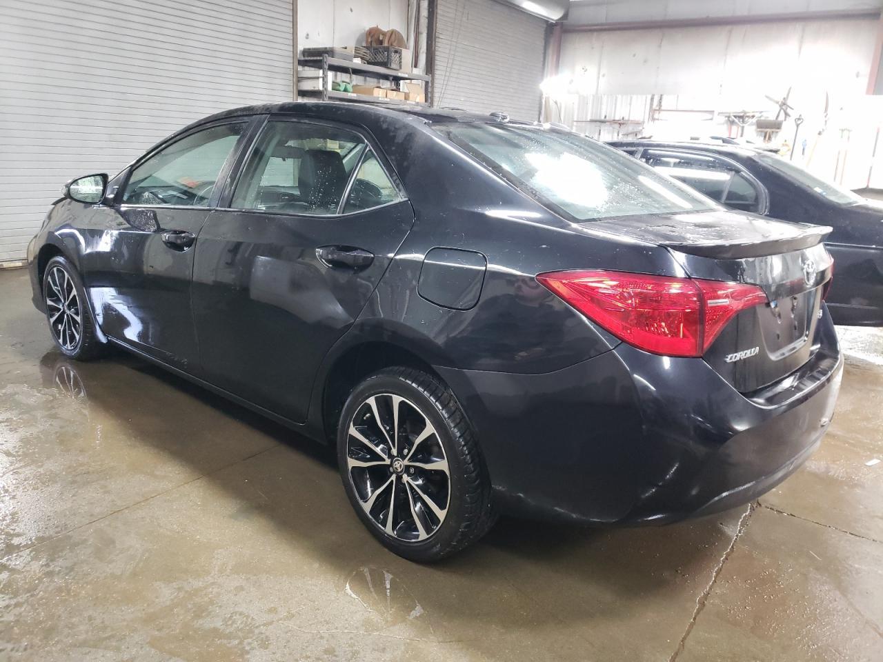 2018 TOYOTA COROLLA L - Фото 2