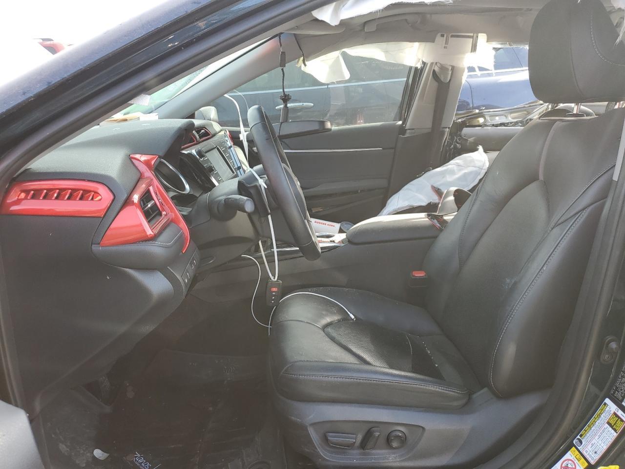 2018 TOYOTA CAMRY XSE - Image 7