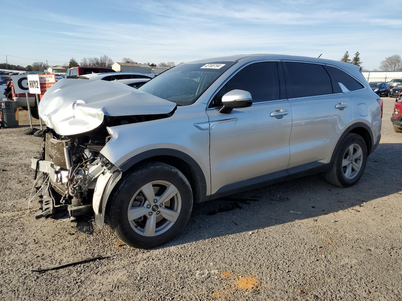 2021 KIA SORENTO LX car image