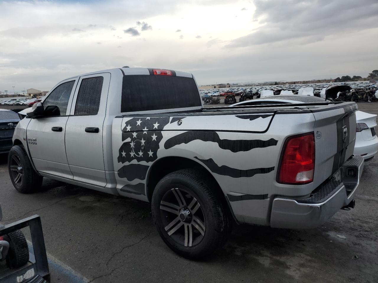 2018 RAM 1500 ST - Image 2