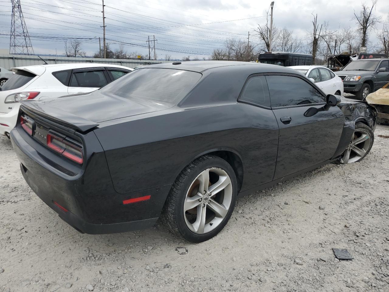 2017 DODGE CHALLENGER - Фото 3