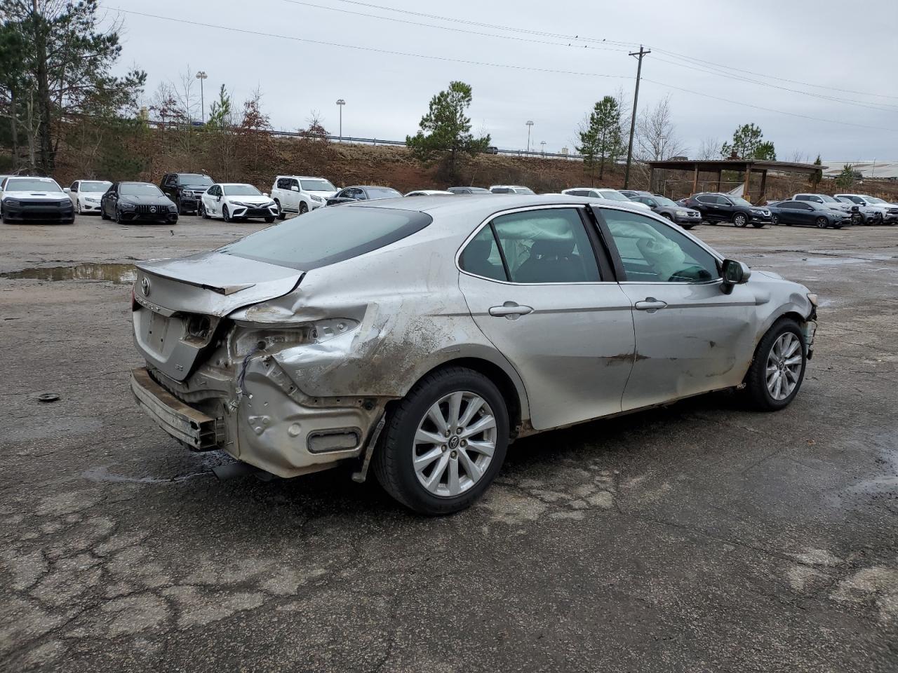 2018 TOYOTA CAMRY L - Image 3