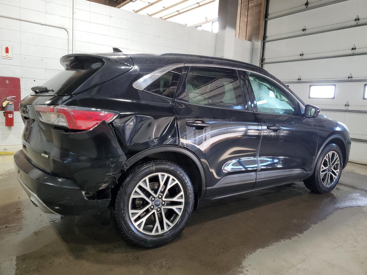 2020 FORD ESCAPE SEL - Image 3