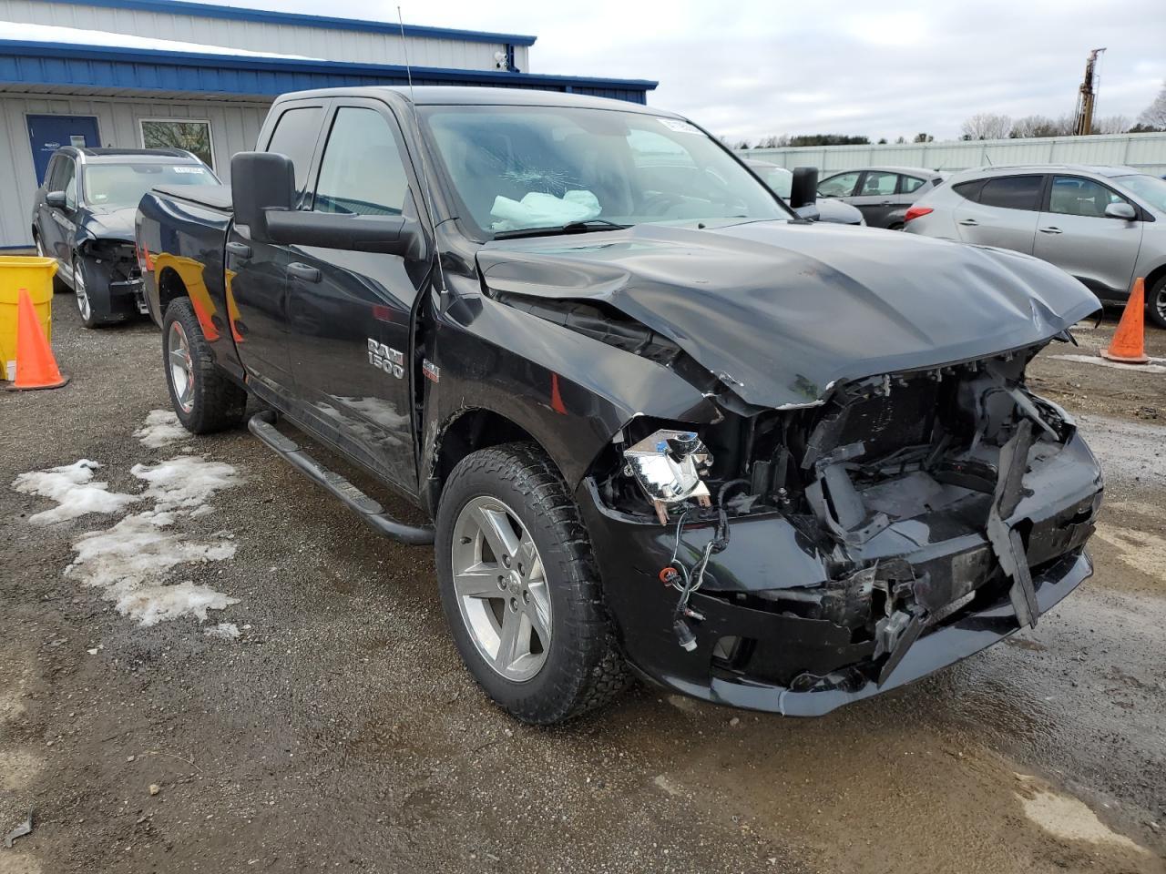 2017 RAM 1500 ST - Image 4
