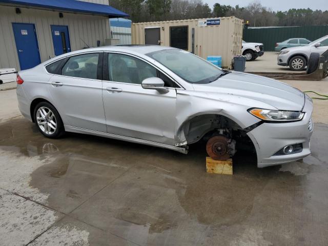 2013 Ford Fusion Se - Фото 4