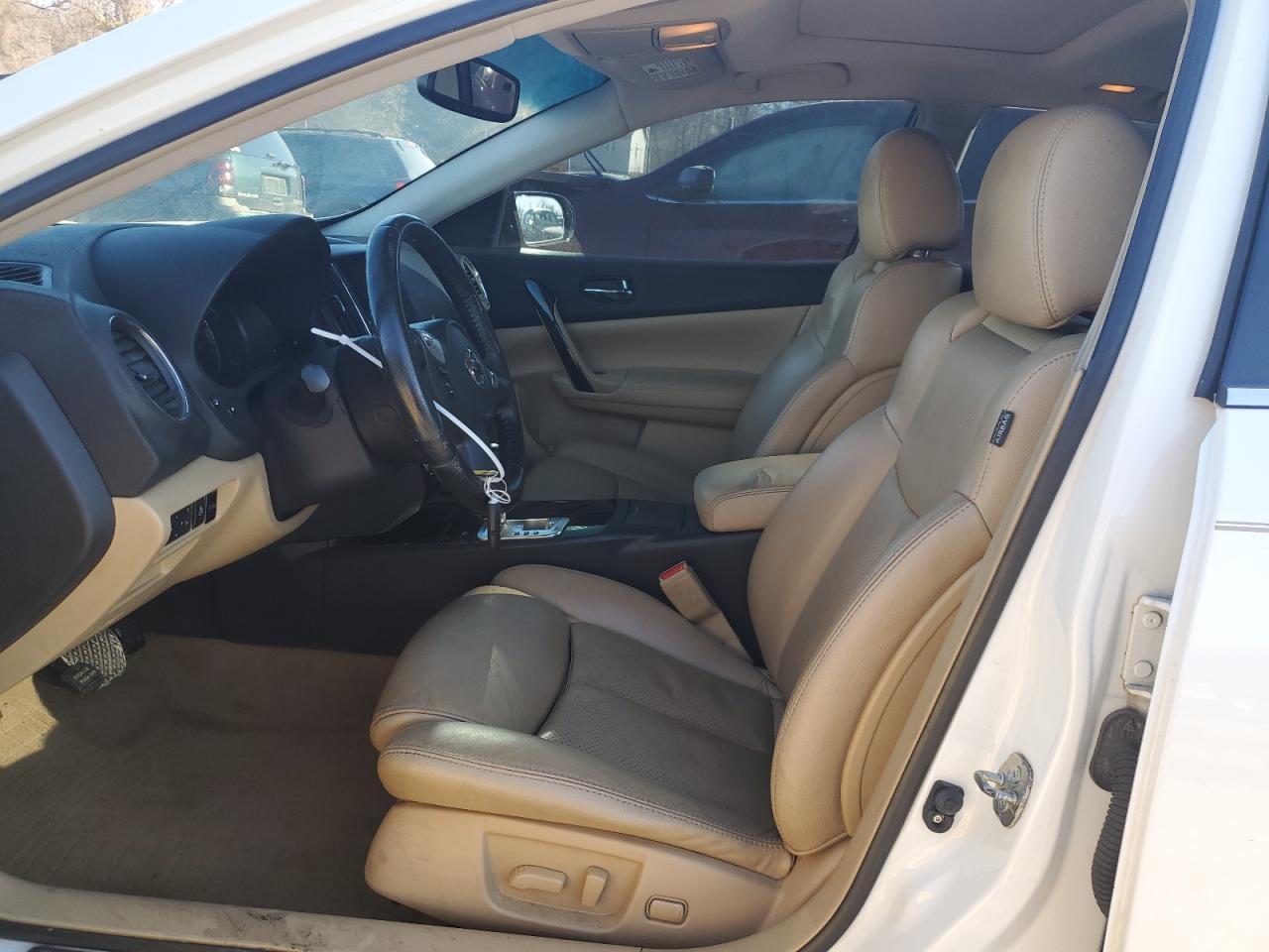 2011 NISSAN MAXIMA S - Image 7