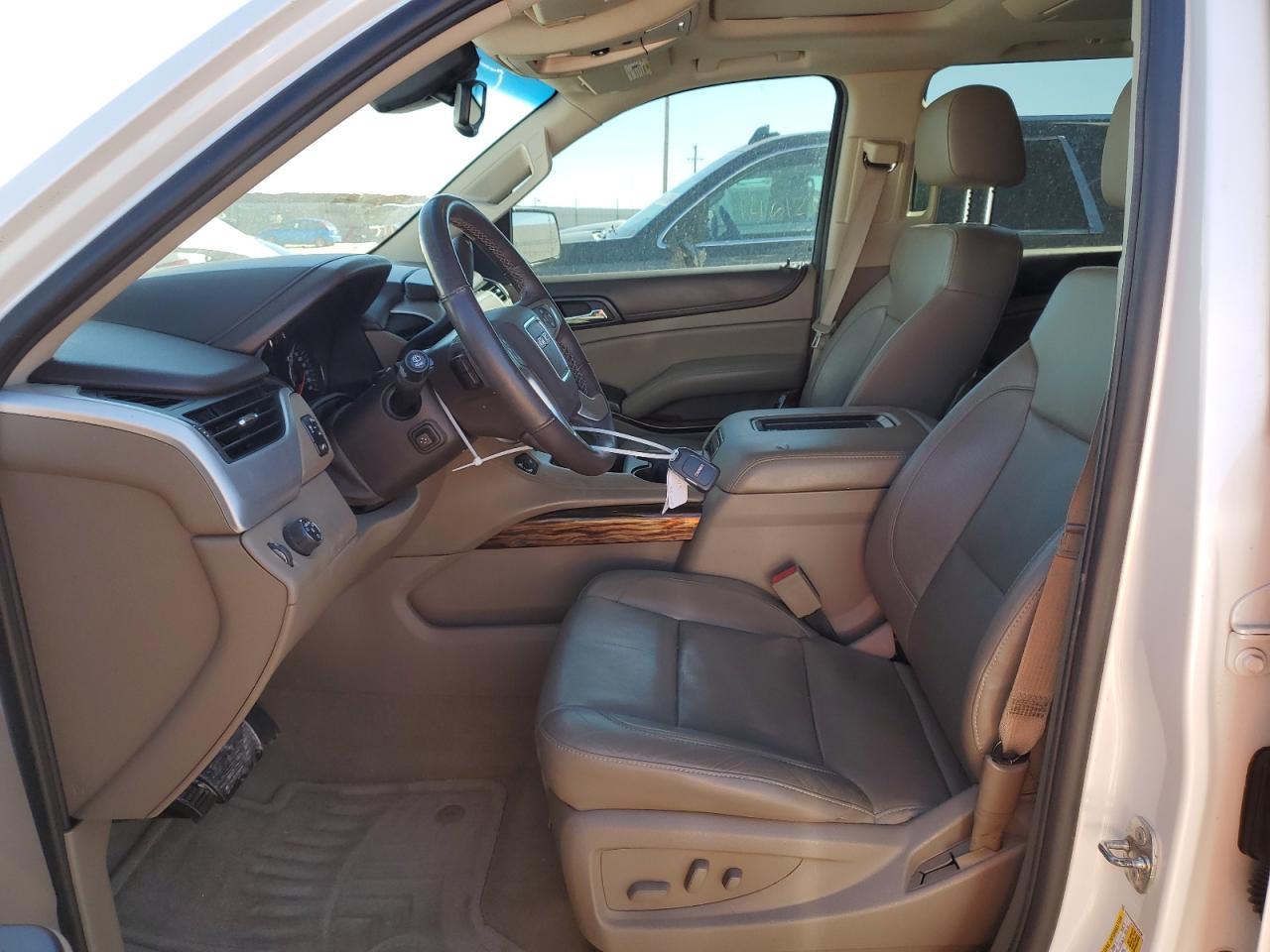 2016 GMC YUKON XL C - Фото 7