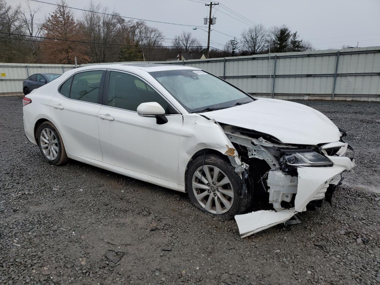 2018 TOYOTA CAMRY L - Фото 4