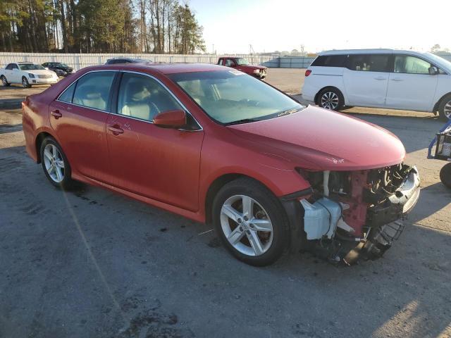 2014 Toyota Camry L - Фото 4
