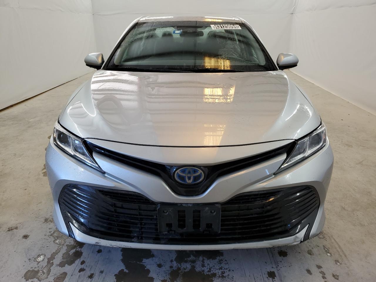 2018 TOYOTA CAMRY LE - Image 5