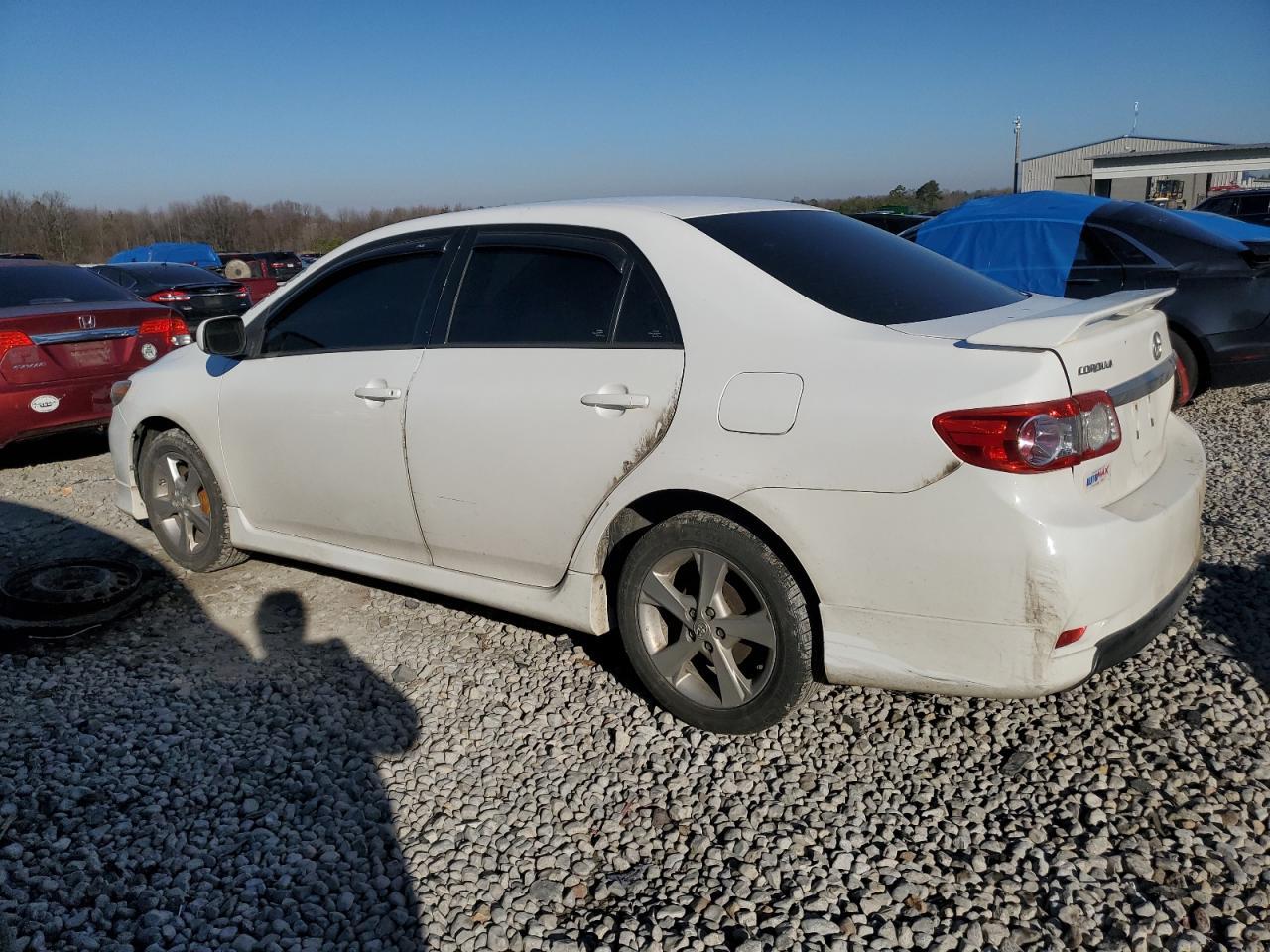 2013 TOYOTA COROLLA BA - Фото 2