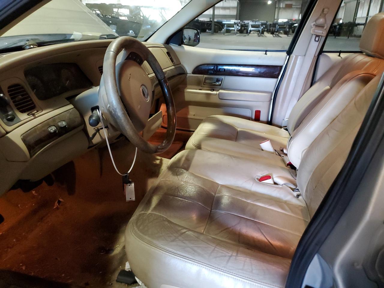 2010 MERCURY GRAND MARQ - Фото 7