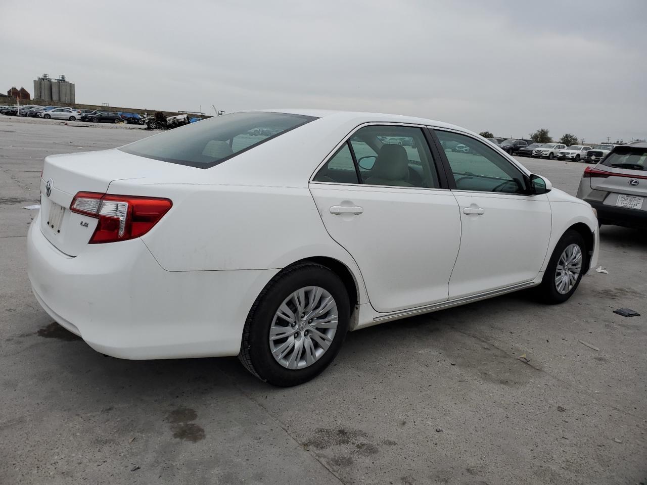 2012 TOYOTA CAMRY BASE - Фото 3
