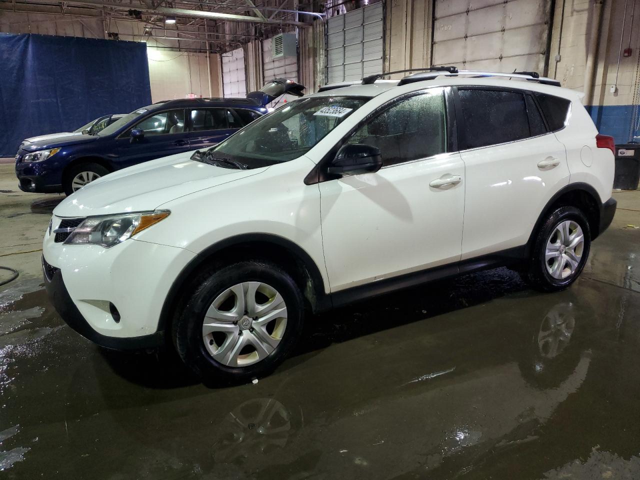 2014 TOYOTA RAV4 LE car image