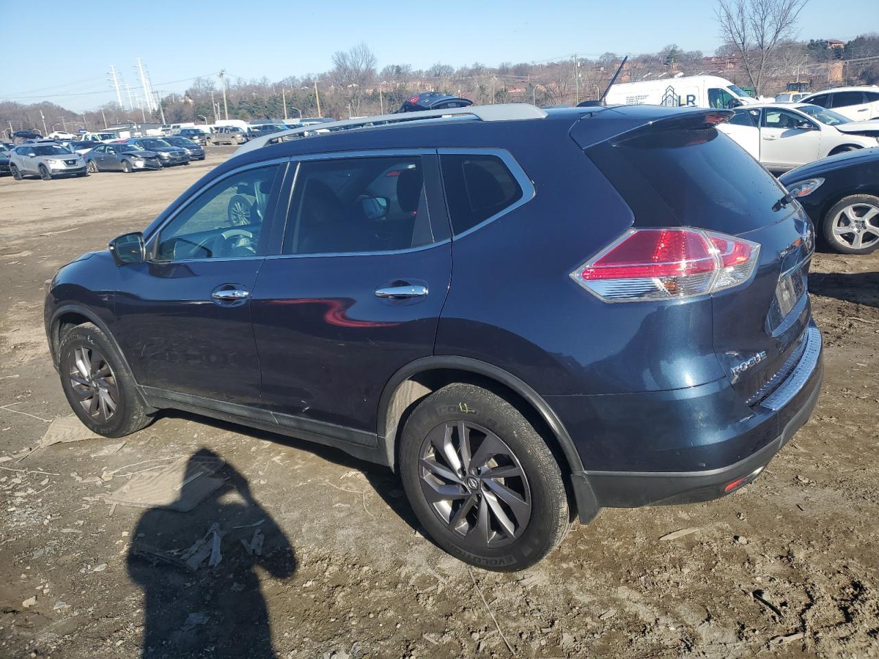 2016 NISSAN ROGUE S - Image 2