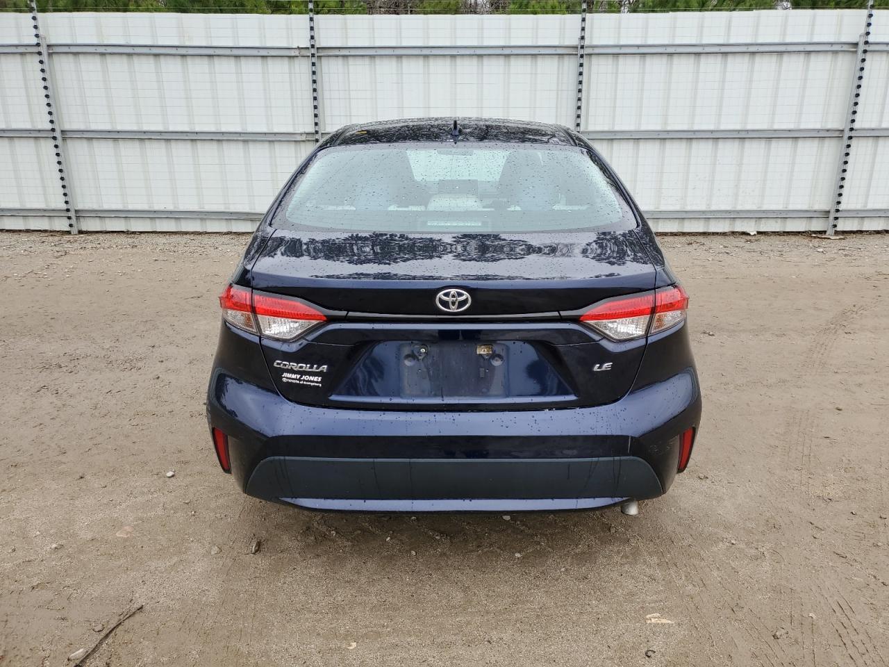 2020 TOYOTA COROLLA LE - Фото 6