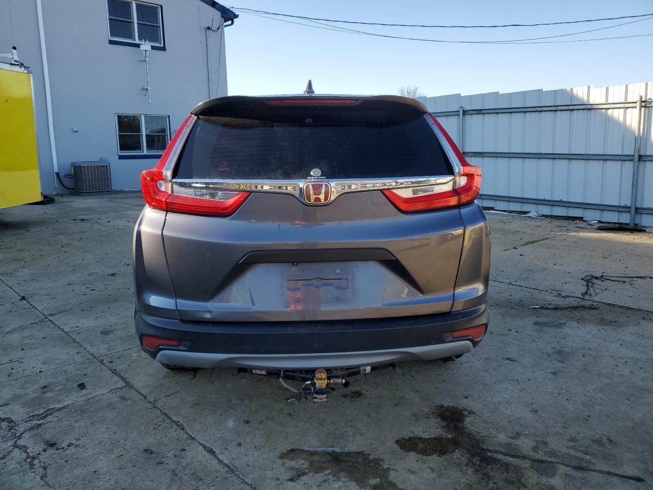 2018 HONDA CR-V LX - Image 6