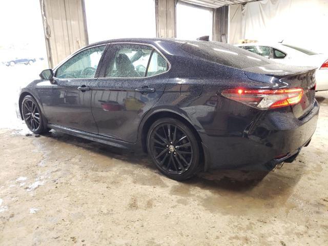 2021 Toyota Camry Xse - Фото 2