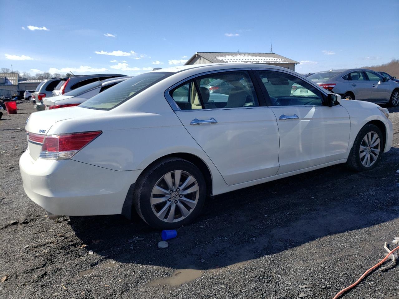 2012 HONDA ACCORD EXL - Image 3