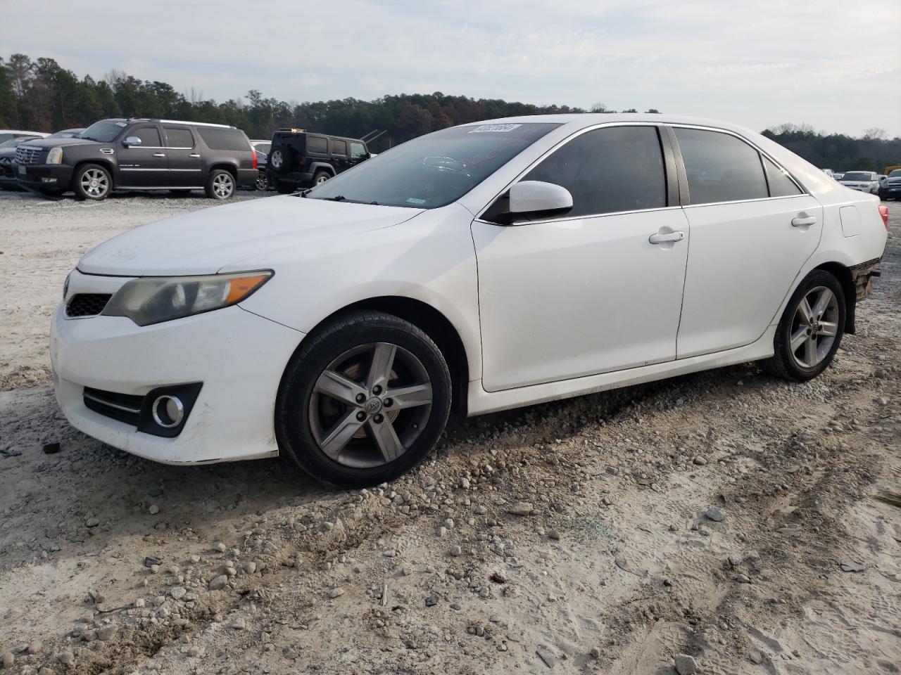 2014 TOYOTA CAMRY L