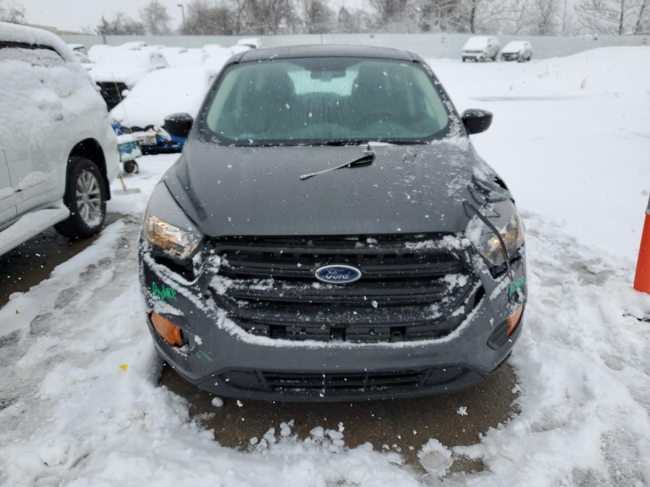 2017 FORD ESCAPE S - Image 5