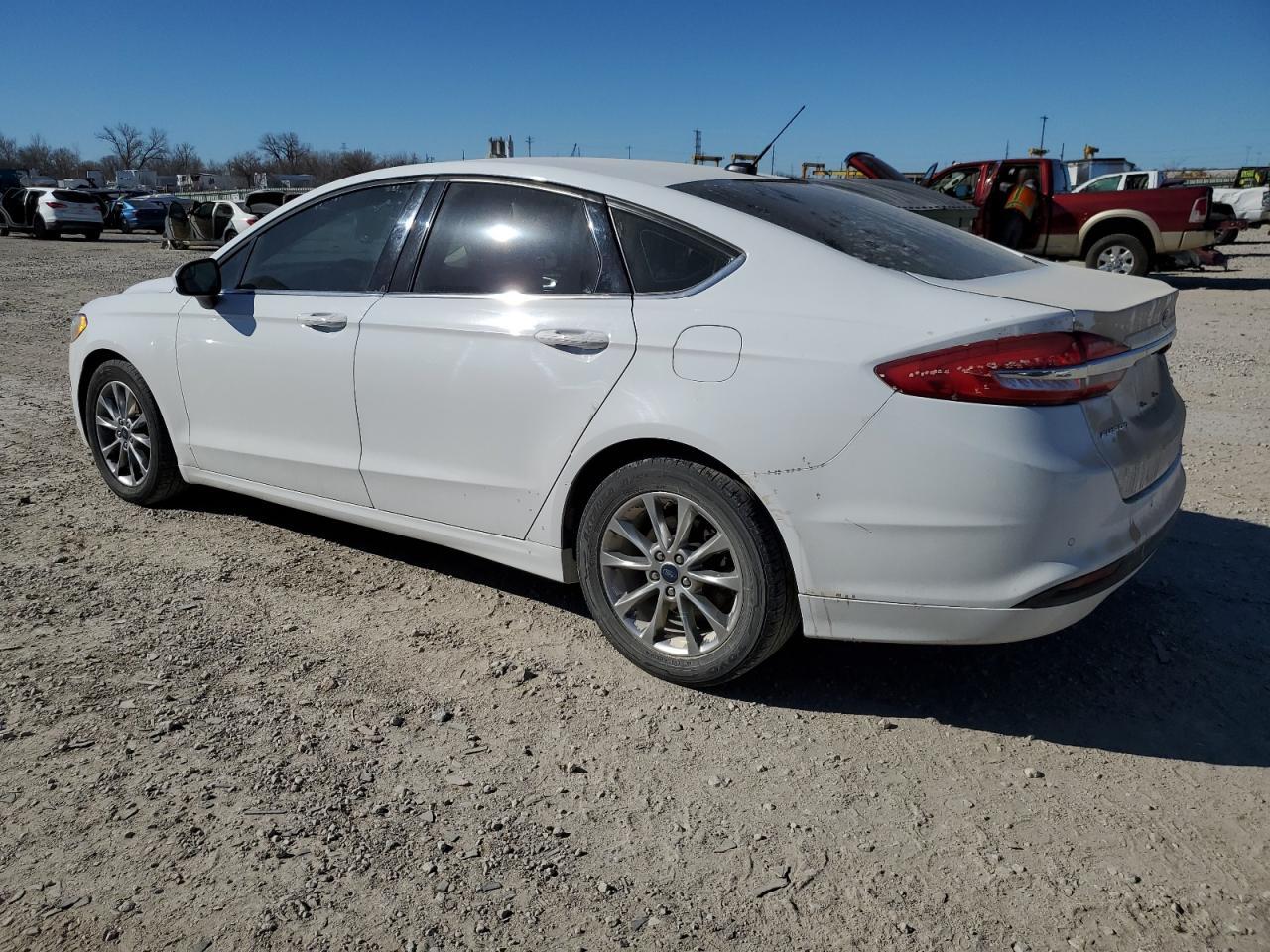 2017 FORD FUSION SE - Фото 2