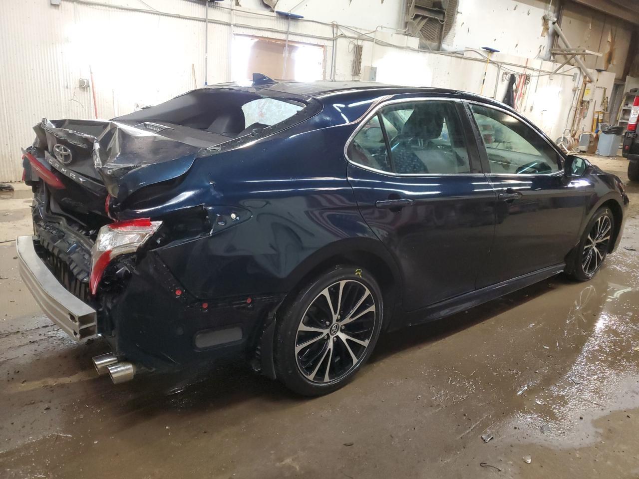 2019 TOYOTA CAMRY L - Image 3