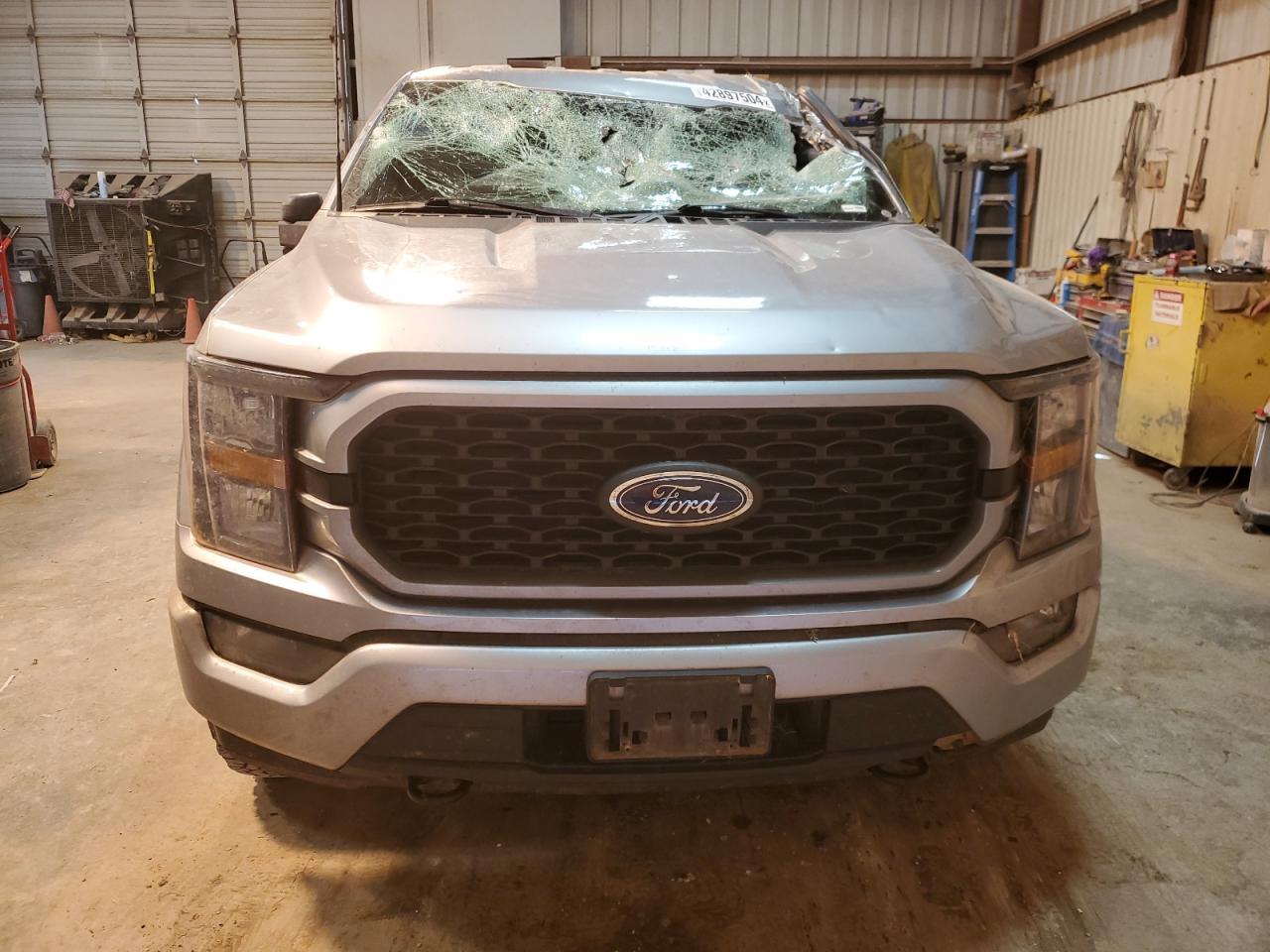 2023 FORD F150 SUPER - Фото 5