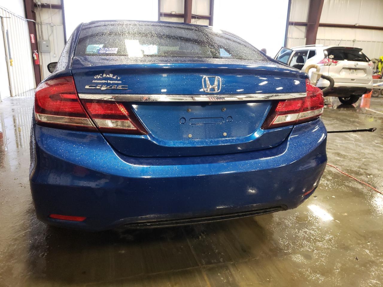 2015 HONDA CIVIC LX - Image 6