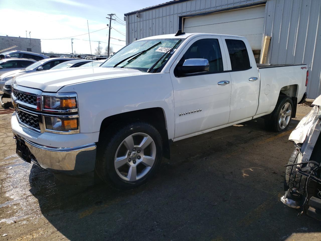 2015 CHEVROLET SILVERADO