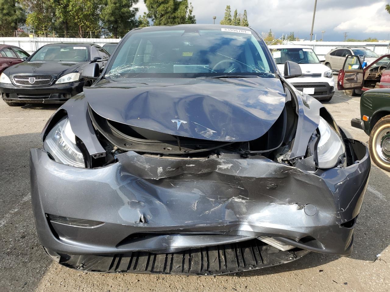 2023 TESLA MODEL Y - Фото 5