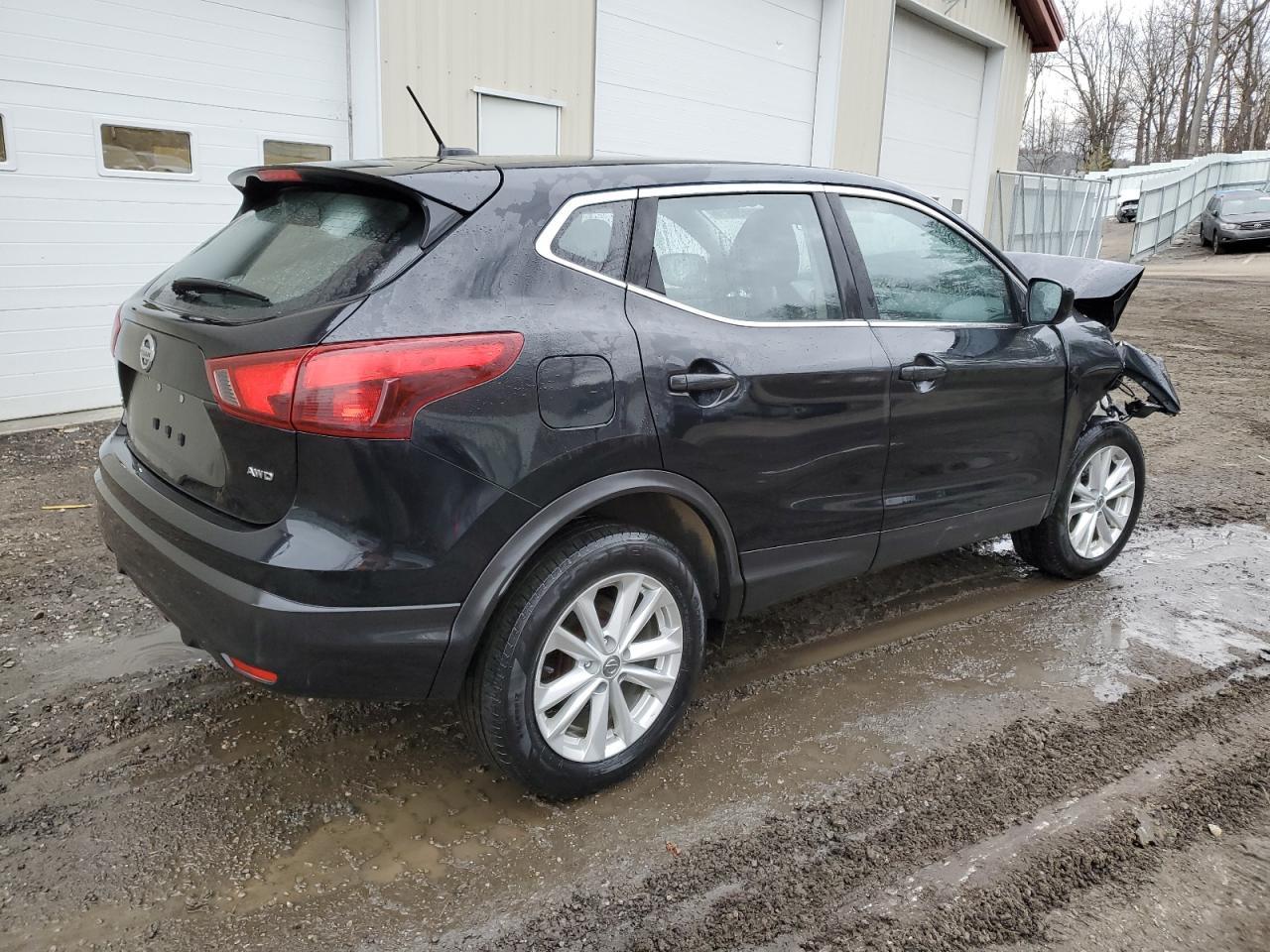 2017 NISSAN ROGUE SPT - Фото 3