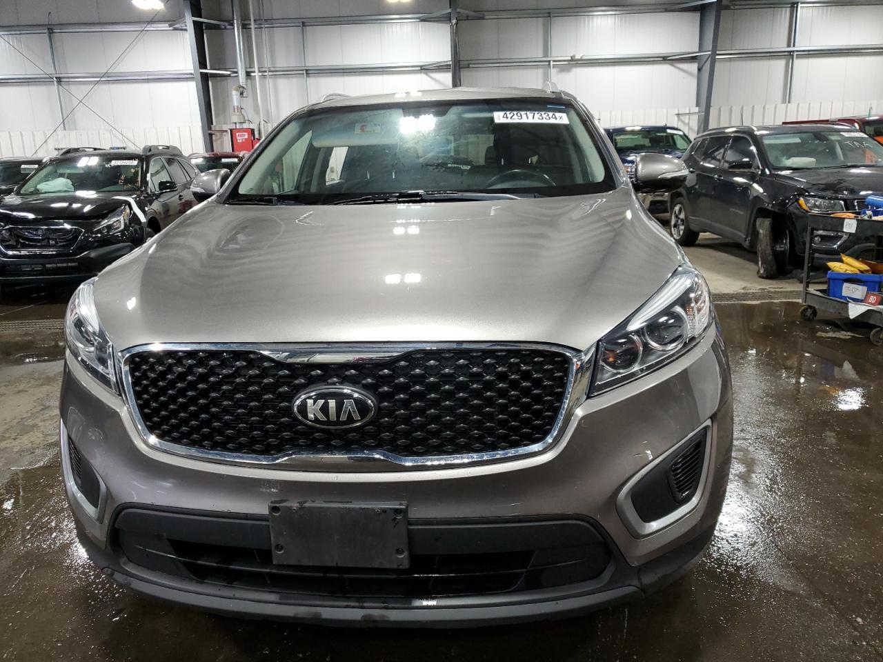 2016 KIA SORENTO LX - Image 5