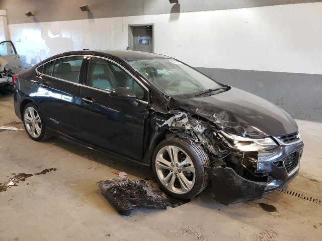 2017 Chevrolet Cruze Premier - Фото 4