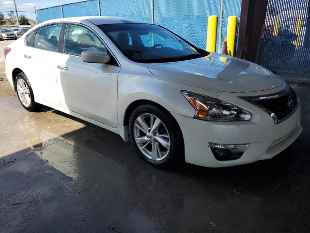 2015 Nissan Altima 2.5 - Image 4